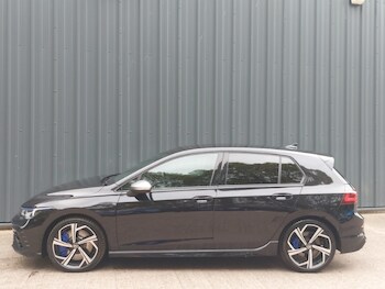 Used Volkswagen Golf 2023 for sale - 76846948: Photo