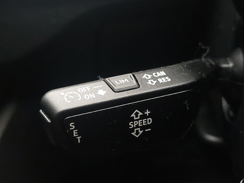 Used Audi Q2 2023 for sale - 77338529: Photo 15