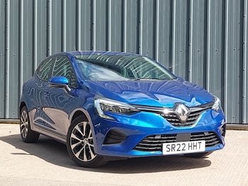Used Renault Clio 2022 for sale - 78617494: Photo
