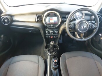 Used MINI Hatch 2020 for sale - 78033364: Photo