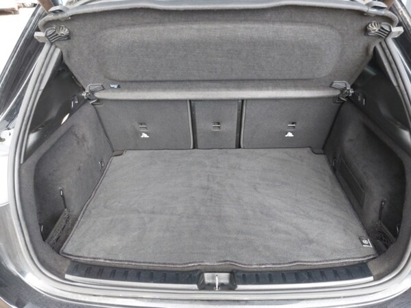 Used Mercedes-Benz EQA 2022 for sale - 76294219: Photo 8