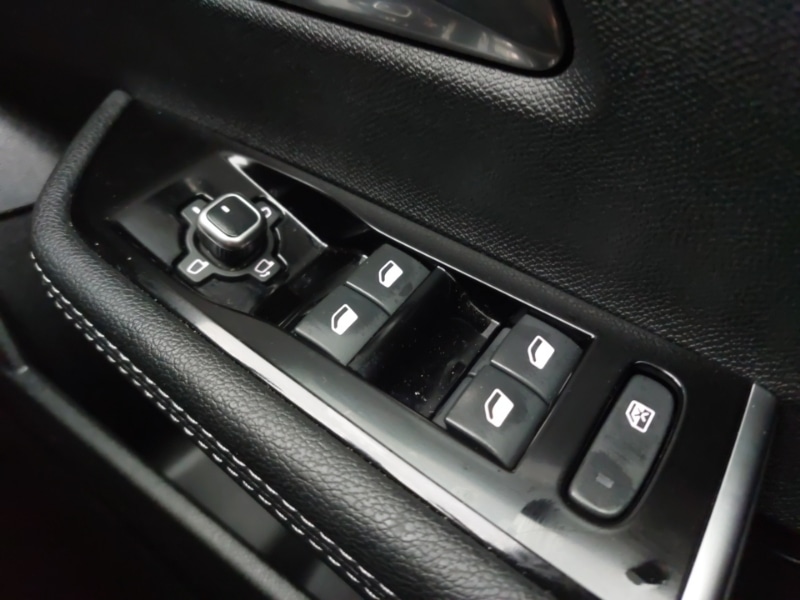 Used Vauxhall Astra 2024 for sale - 76897378: Photo 18