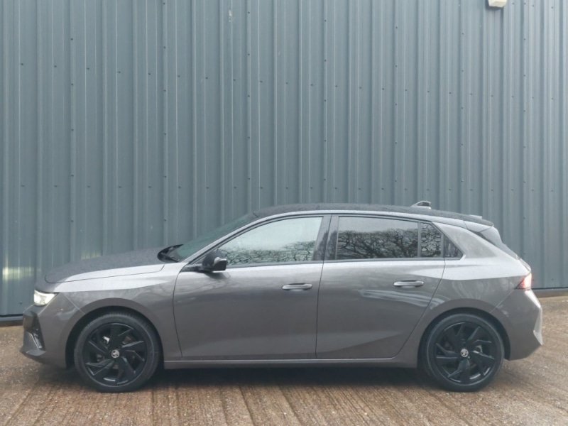 Used Vauxhall Astra 2024 for sale - 76897378: Photo 4