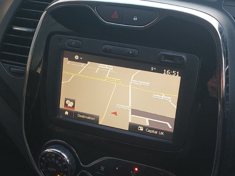 Used Renault Captur 2016 for sale - 77852585: Photo 15