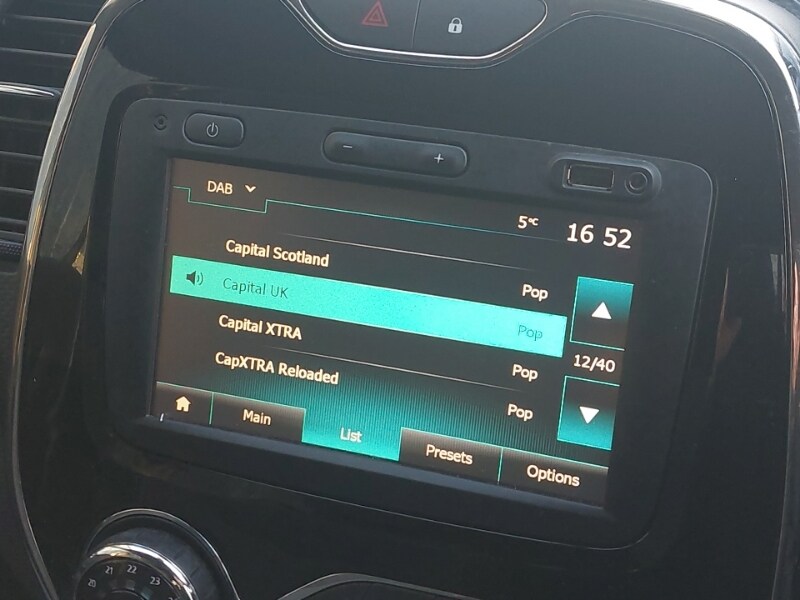 Used Renault Captur 2016 for sale - 77852585: Photo 19