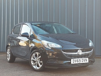 Vauxhall - Corsa