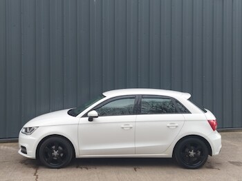 Used Audi A1 2016 for sale - 77630257: Photo