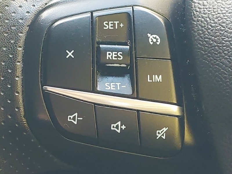 Used Ford Kuga 2022 for sale - 76548623: Photo 17