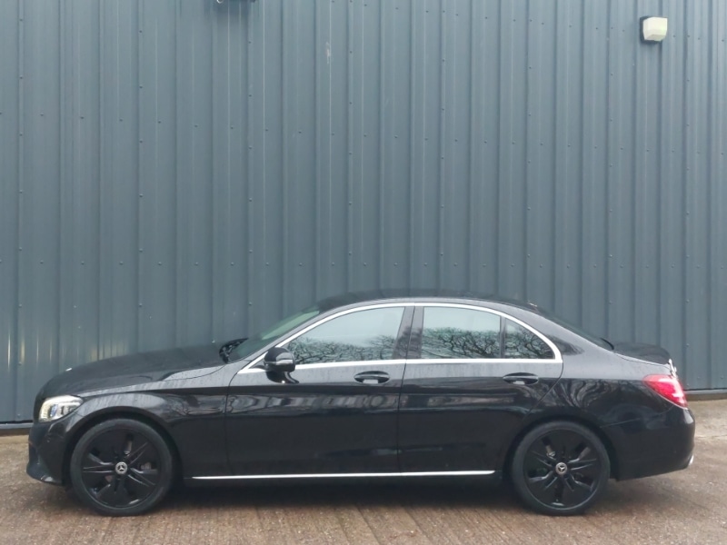 Used Mercedes-Benz C Class 2020 for sale - 77300161: Photo 4