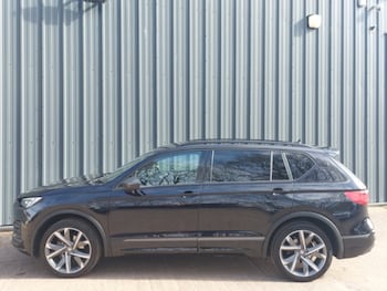 Used SEAT Tarraco 2023 for sale - 77933090: Photo