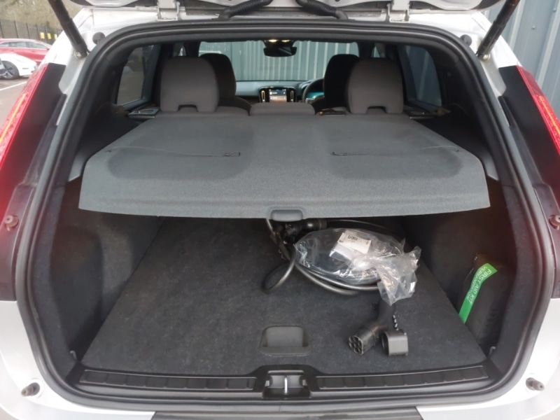 Used Volvo XC40 2022 for sale - 77596582: Photo 8