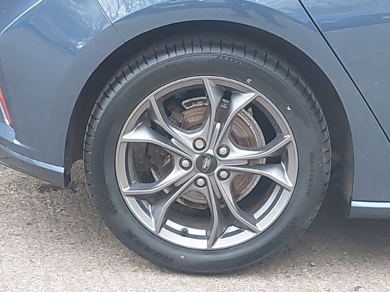 Used Ford Focus 2021 for sale - 76906849: Photo 14