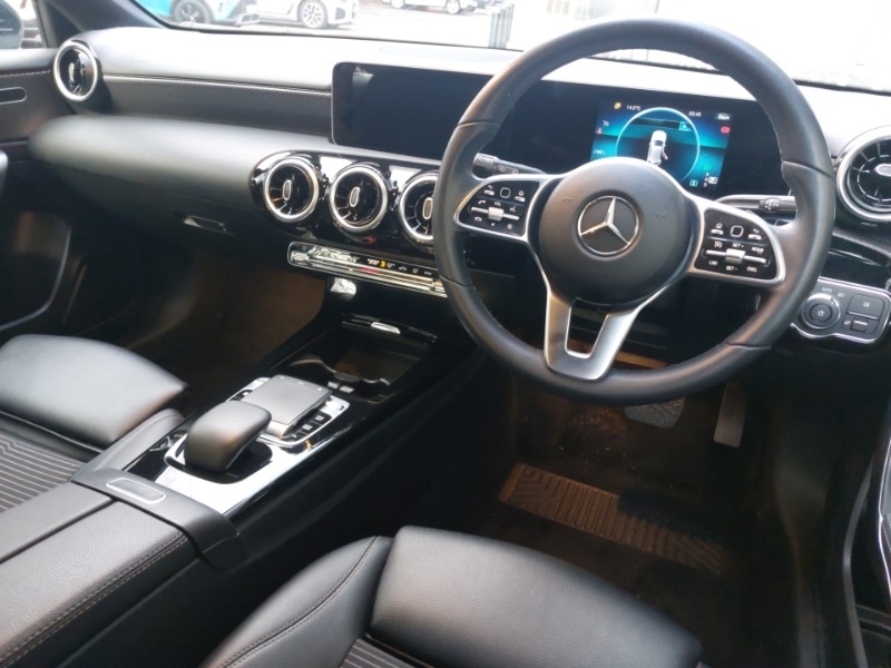 Used Mercedes-Benz A-Class 2018 for sale - 76951749: Photo 10