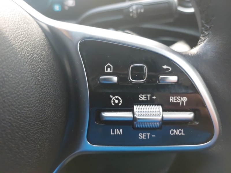 Used Mercedes-Benz A-Class 2018 for sale - 76951749: Photo 15