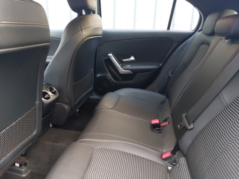 Used Mercedes-Benz A-Class 2018 for sale - 76951749: Photo 6