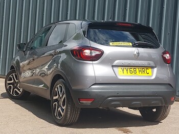 Used Renault Captur 2018 for sale - 78642249: Photo
