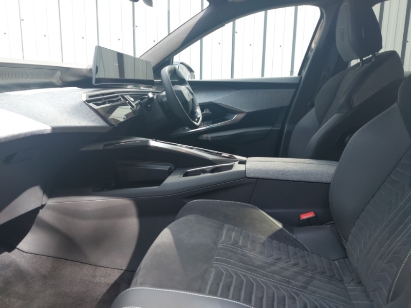 Used Peugeot 3008 2024 for sale - 77035044: Photo 5