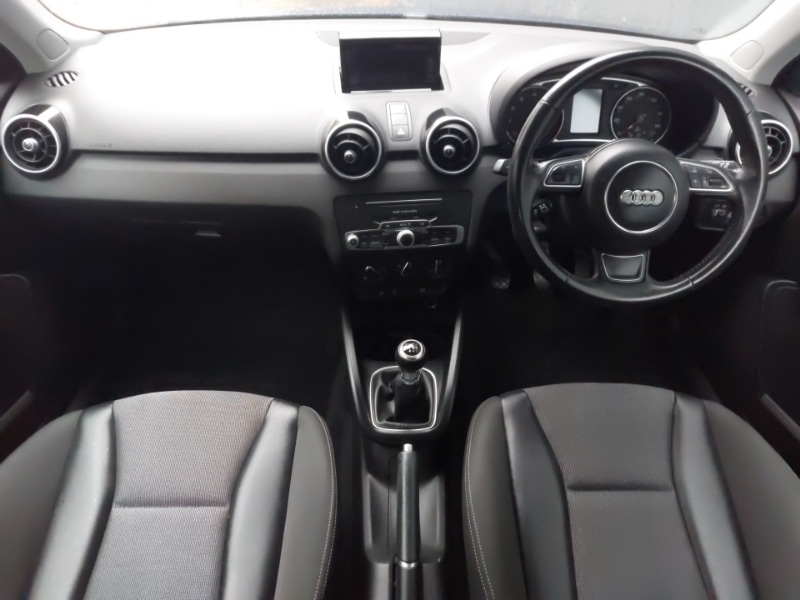 Used Audi A1 2017 for sale - 76639383: Photo 2