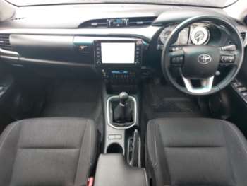 Used Toyota Hilux 2023 for sale - 75097215: Photo