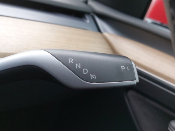 Used Tesla Model Y 2022 for sale - 76187821: Photo 18