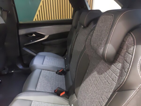 Used Peugeot 5008 2025 for sale - 76233786: Photo 6