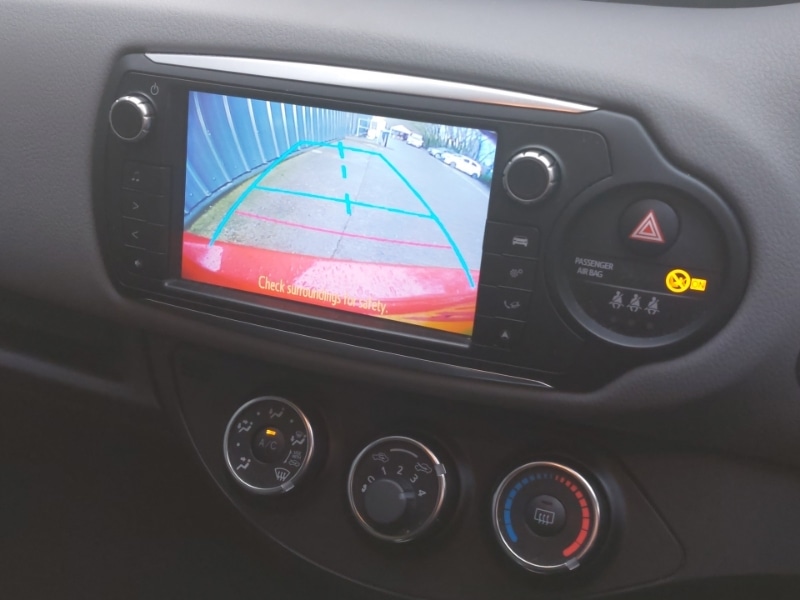 Used Toyota Yaris 2017 for sale - 76970452: Photo 16