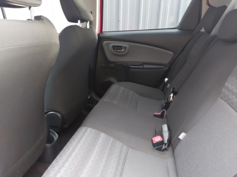 Used Toyota Yaris 2017 for sale - 76970452: Photo 6