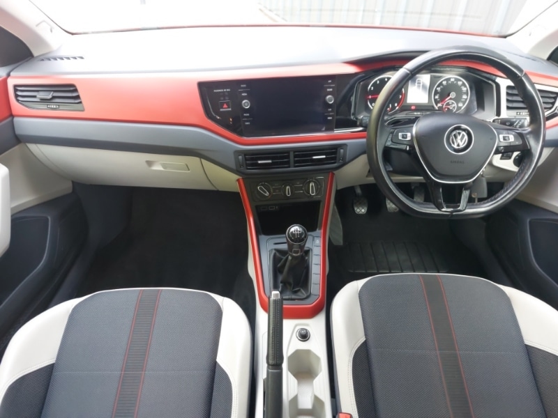 Used Volkswagen Polo 2018 for sale - 76839201: Photo 2