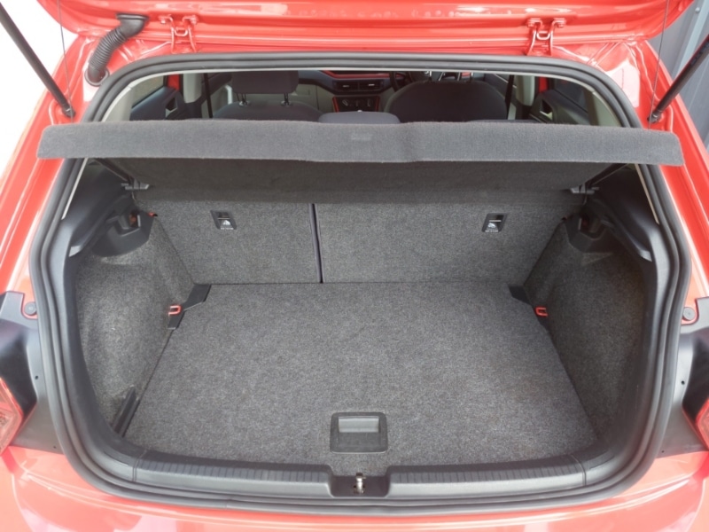 Used Volkswagen Polo 2018 for sale - 76839201: Photo 8