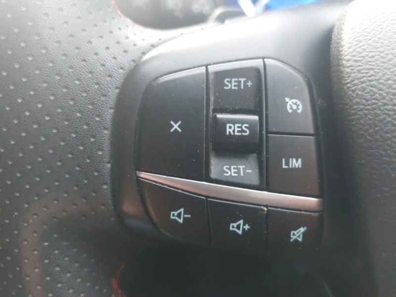 Used Ford Kuga 2022 for sale - 76983102: Photo 15