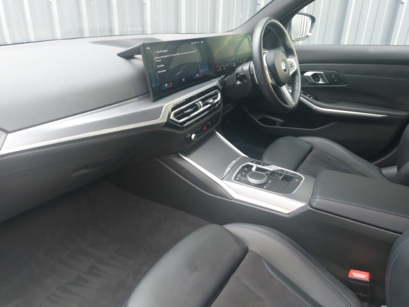 Used BMW 3 Series 2024 for sale - 76451105: Photo 5