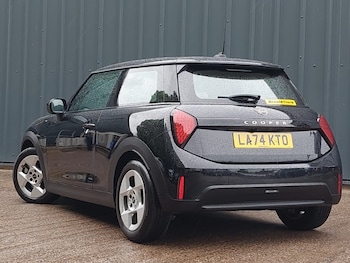 Used MINI Cooper 2024 for sale - 78783160: Photo
