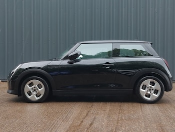 Used MINI Cooper 2024 for sale - 78783160: Photo