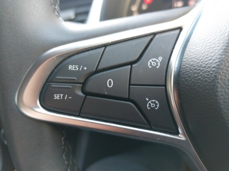 Used Renault Captur 2023 for sale - 77947996: Photo 18