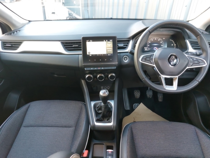 Used Renault Captur 2023 for sale - 77947996: Photo 2
