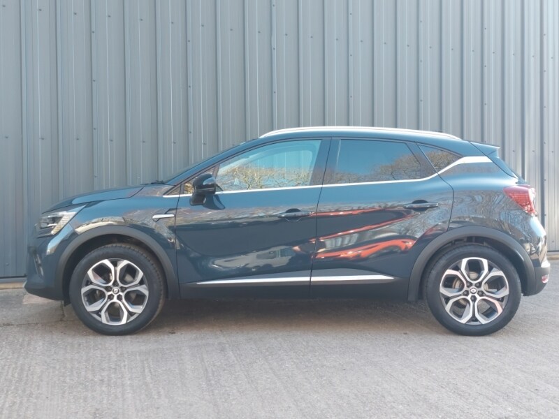 Used Renault Captur 2023 for sale - 77947996: Photo 4