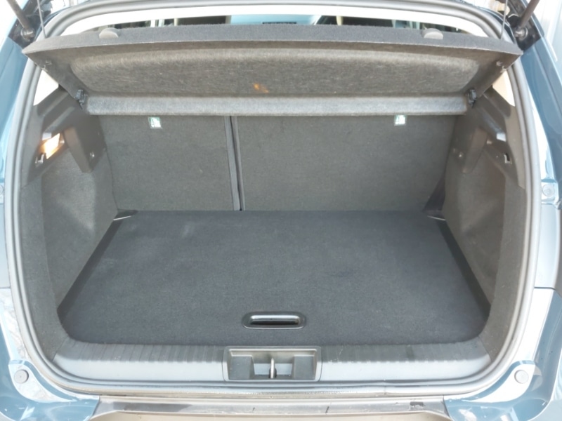 Used Renault Captur 2023 for sale - 77947996: Photo 8