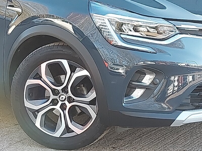 Used Renault Captur 2023 for sale - 77947996: Photo 9