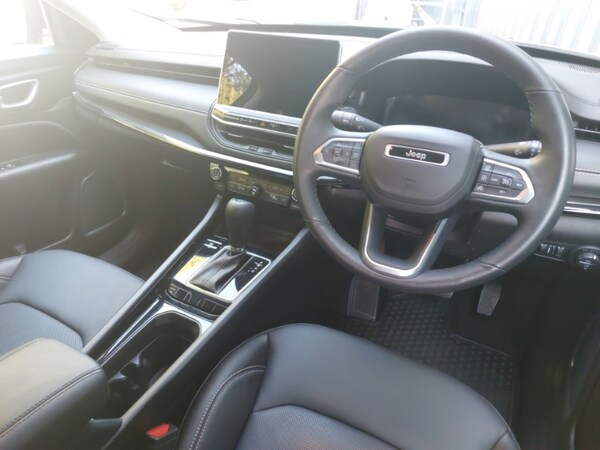 Used Jeep Compass 2023 for sale - 76053528: Photo 10
