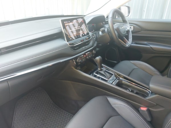 Used Jeep Compass 2023 for sale - 76053528: Photo 5