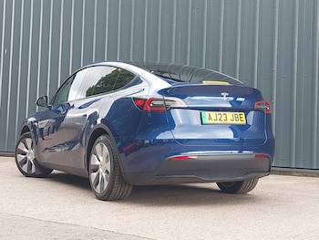 Used Tesla Model Y 2023 for sale - 75530544: Photo