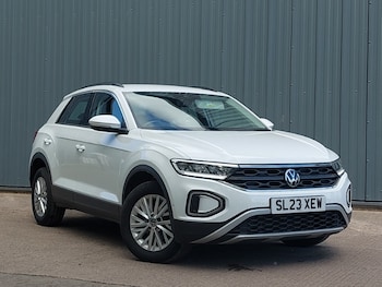 Used Volkswagen T-Roc 2023 for sale - 78700544: Photo