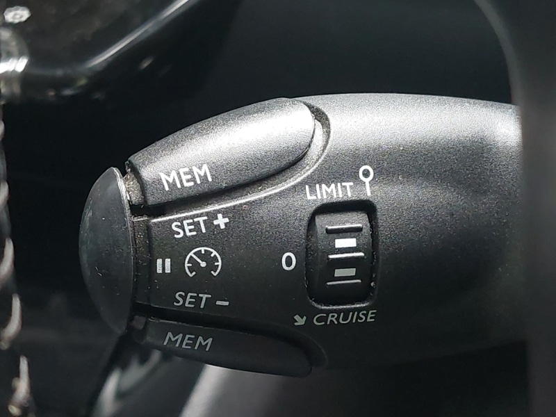 Used Peugeot 208 2021 for sale - 76465387: Photo 16