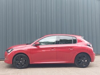 Used Peugeot 208 2021 for sale - 76465387: Photo