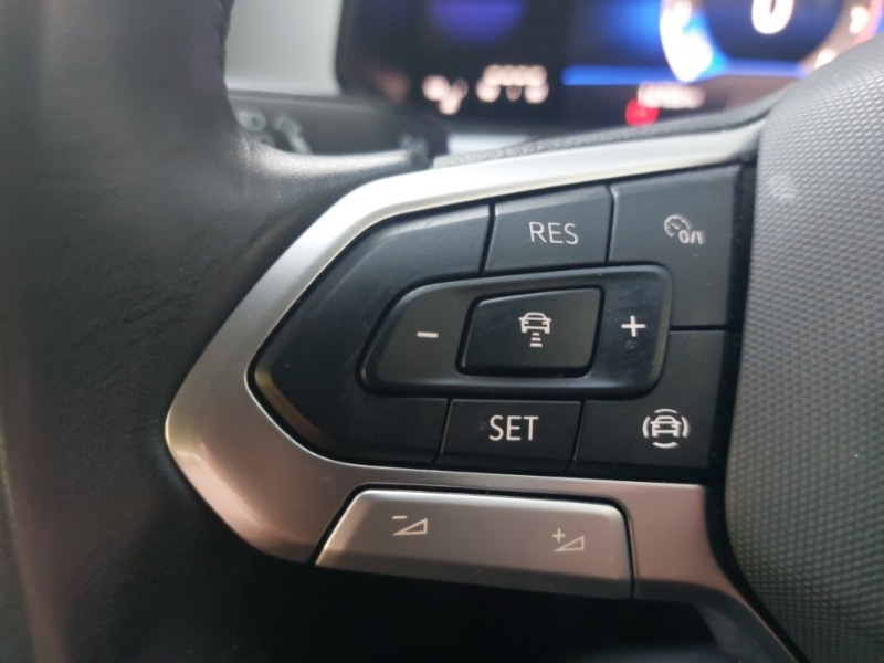 Used Volkswagen T-Roc 2023 for sale - 77645022: Photo 17