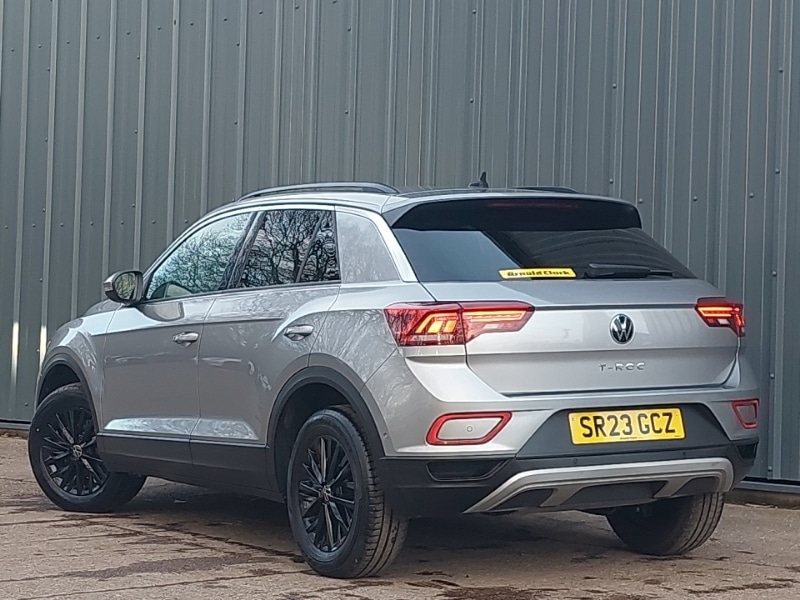 Used Volkswagen T-Roc 2023 for sale - 77645022: Photo 3