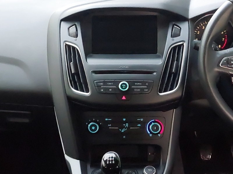 Used Ford Focus 2018 for sale - 76924906: Photo 11