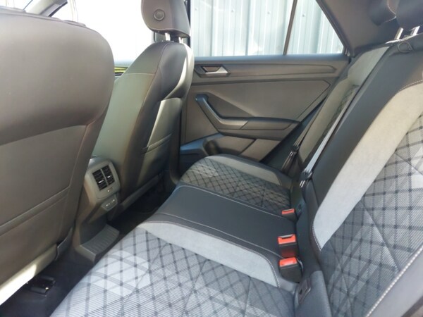 Used Volkswagen T-Roc 2025 for sale - 76059001: Photo 6