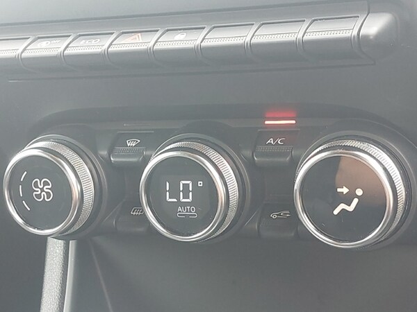 Used Renault Captur 2022 for sale - 76249847: Photo 15