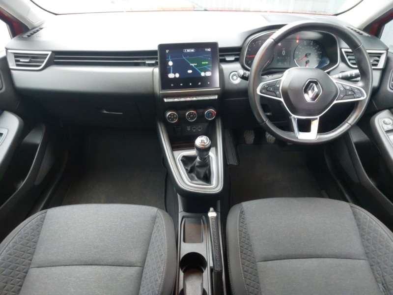 Used Renault Clio 2020 for sale - 77518113: Photo 2